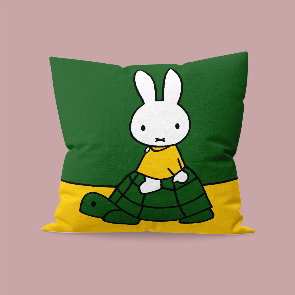 Miffy - Sitting on a turtle Cushion