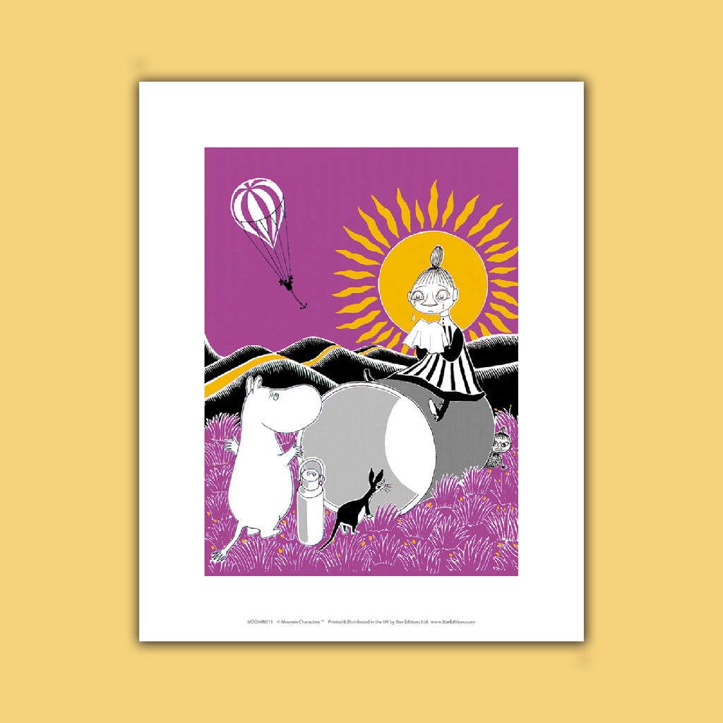 Moomin looking at moominmamma crying Art Print