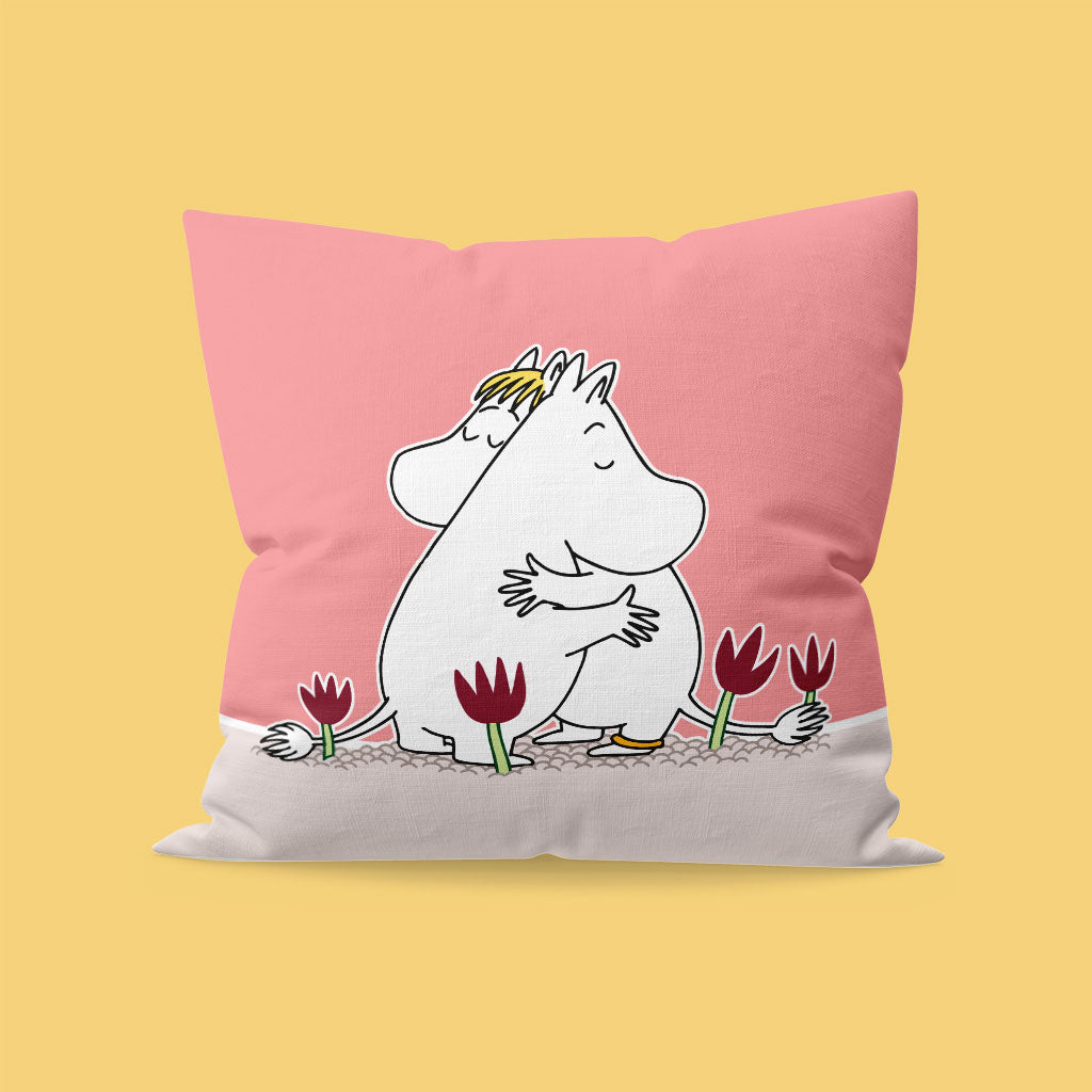 Moomins hug Cushion